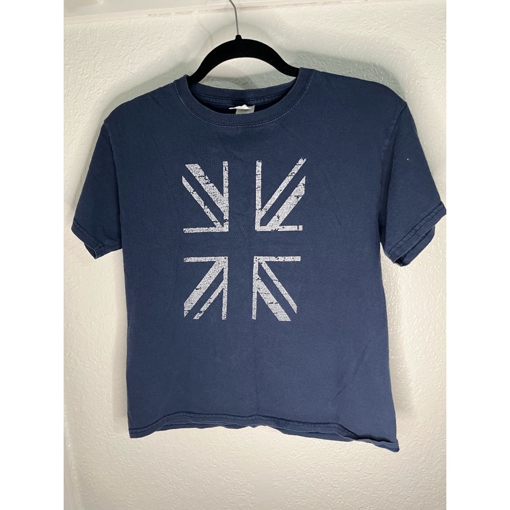 Blue graphic tee